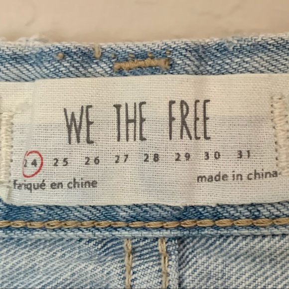 FREE PEOPLE We The Free Daisy Chain Denim Lace Shorts Distressed Boho Size 24 - Picture 3 of 14